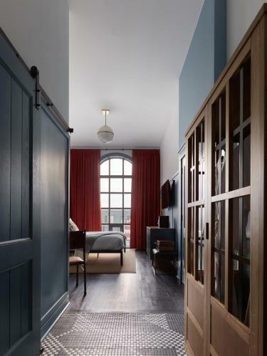 The Wheelhouse Hotel