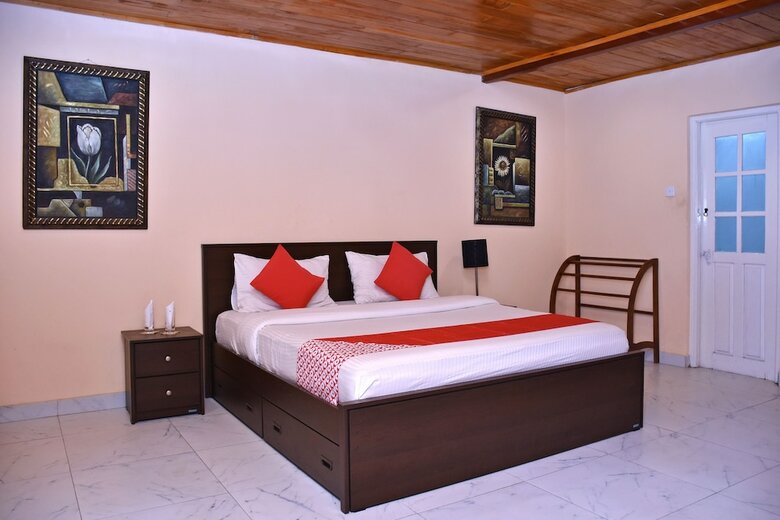 Oyo 331 Maha Royal Hotel
