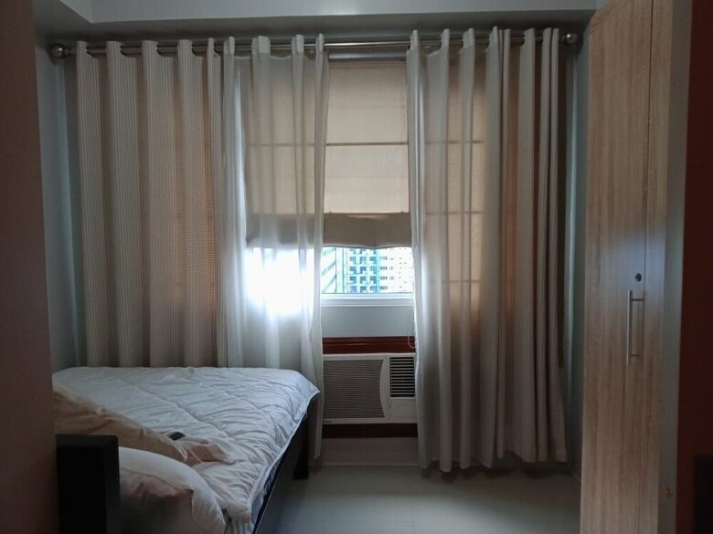 Jericho's Place At Sea Residences