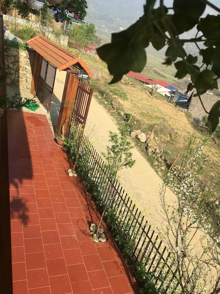Hostal Ta Van Heaven Homestay