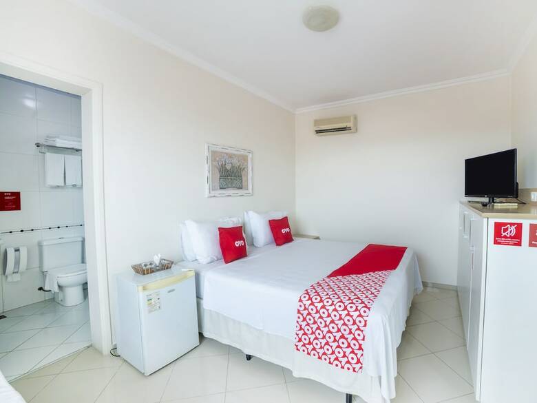 Oyo Videiras Palace Hotel