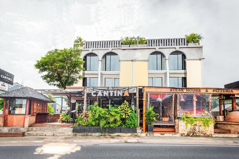 Oyo 401 Pine House Hotel Rawai