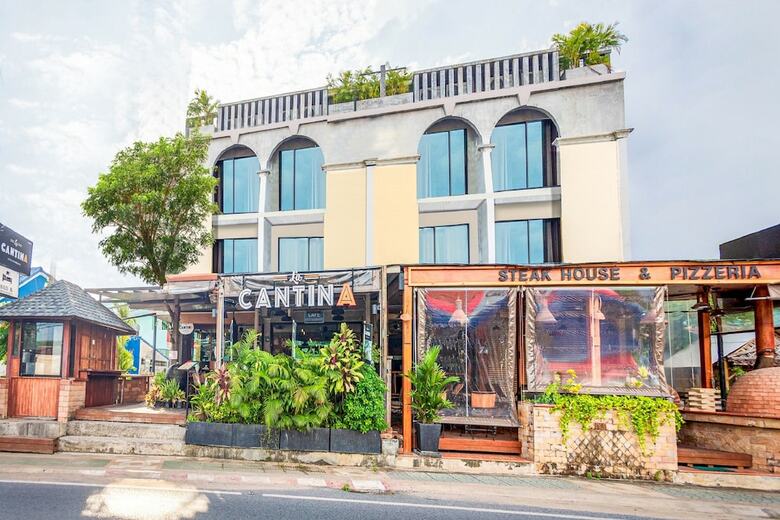 Oyo 401 Pine House Hotel Rawai