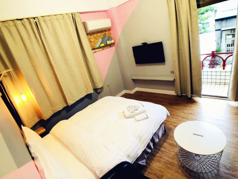 Hotel Snail Pets Homestay