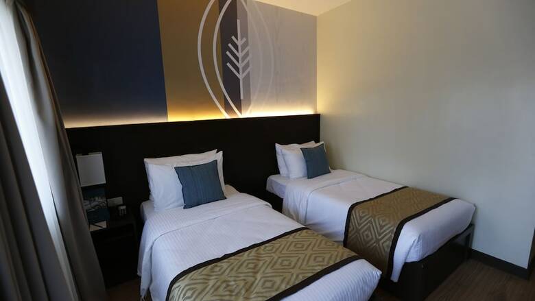 Whitewoods Convention & Leisure Hotel
