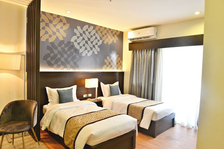 Whitewoods Convention & Leisure Hotel