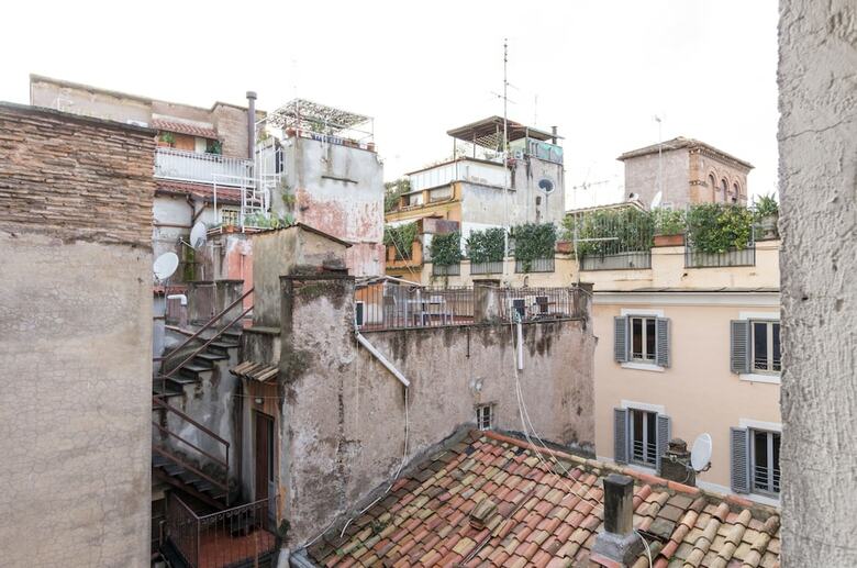 Cartari Apartment