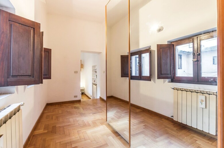 Cartari Apartment