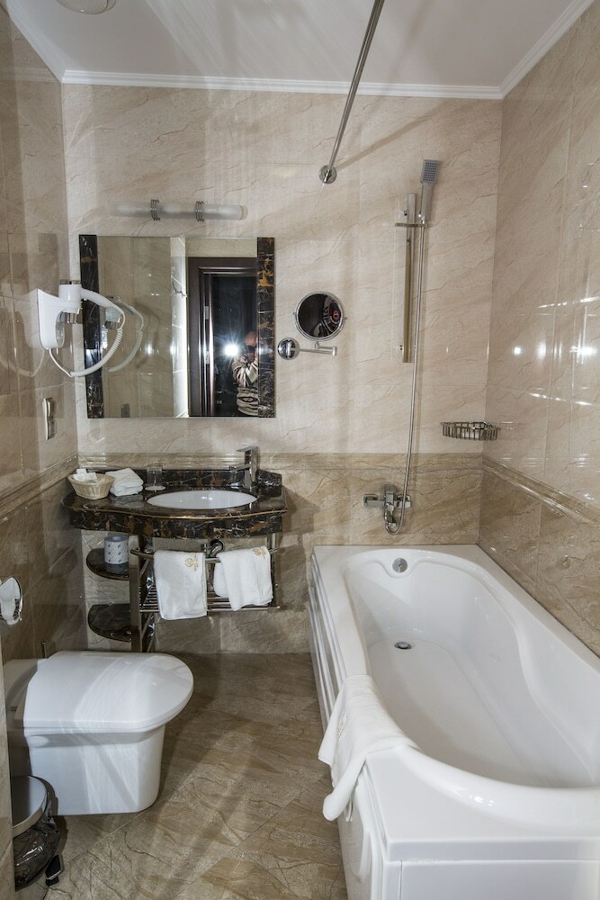 Sevan Plaza Hotel