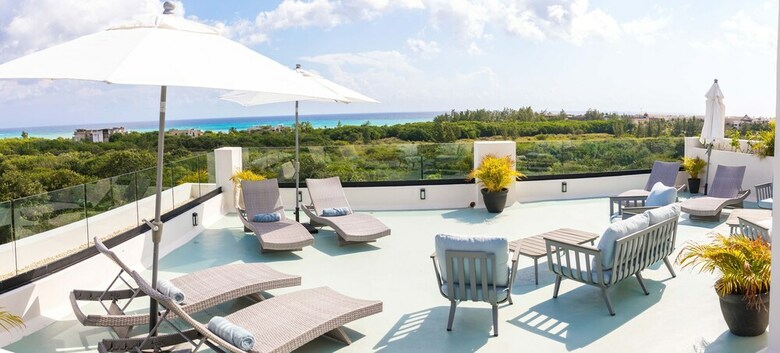 Aparthotel Honey B Suites