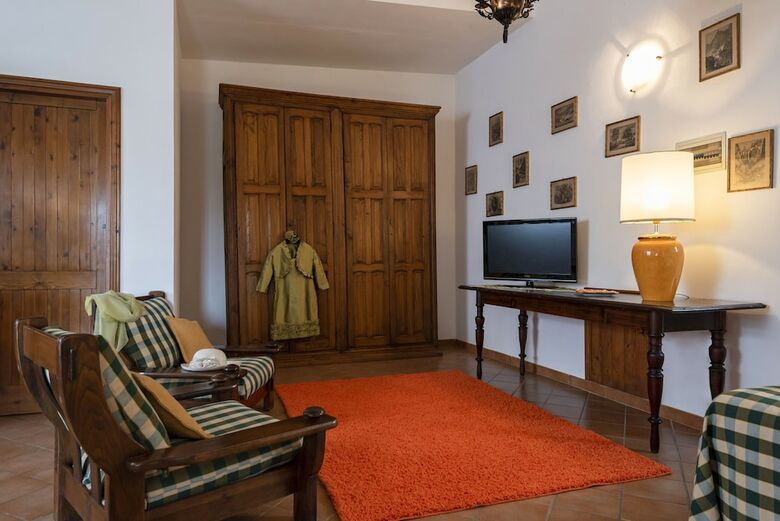 Agroturismo Agriturismo La Rombaia