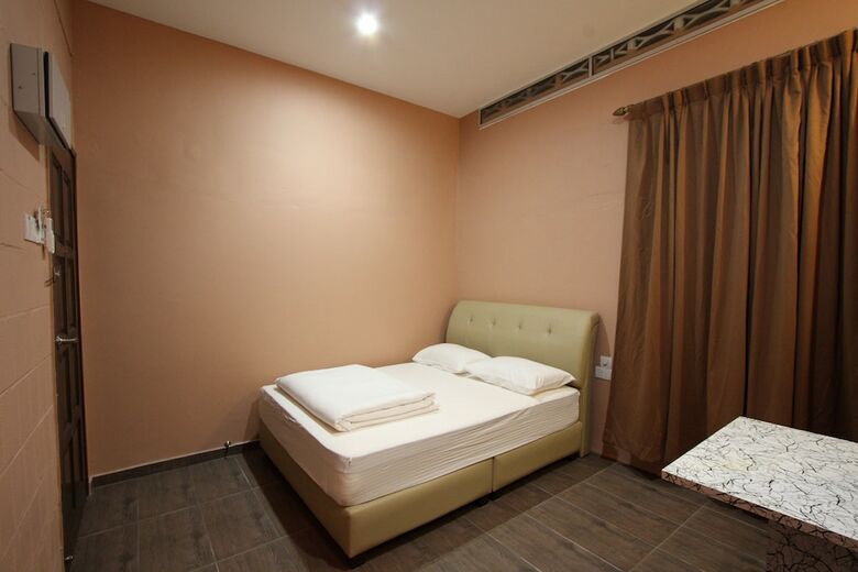Hotel Shamrock Guest House II