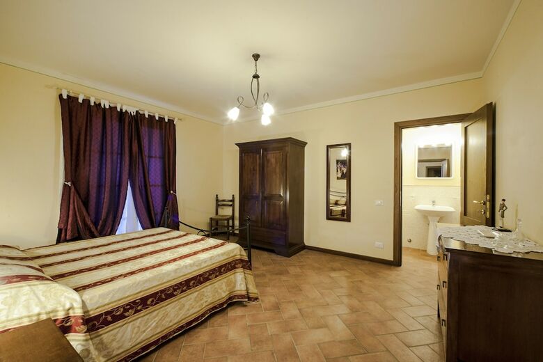 Agroturismo La Collinella