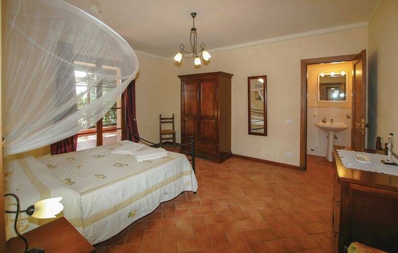Agroturismo La Collinella