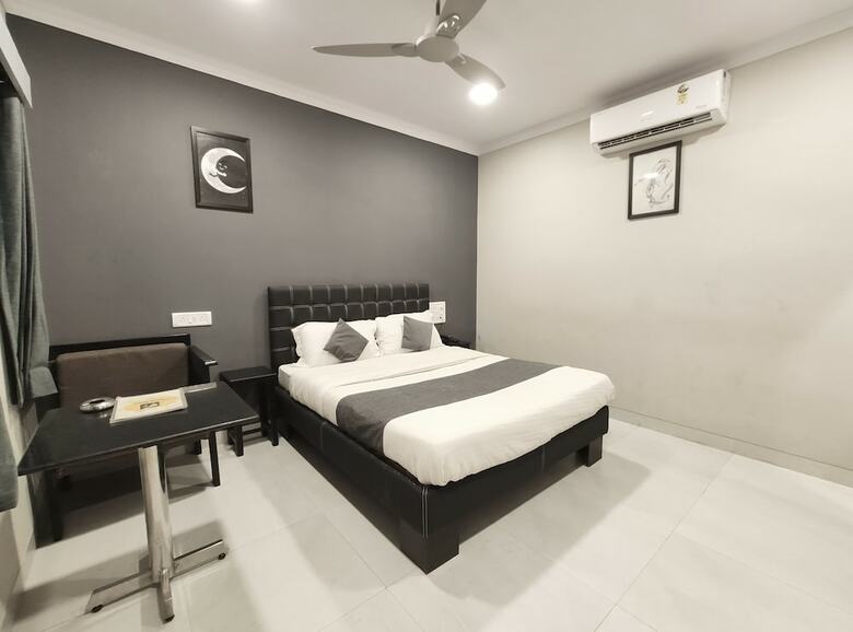 Hotel Tourist Resort