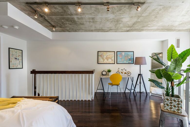 Quickstay - Sunlit Luxury Loft On King West