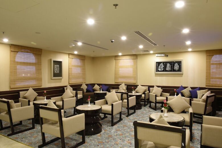Garden Plaza Hotel
