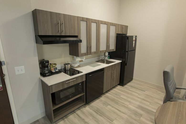 Aparthotel Candlewood Suites Mcdonough