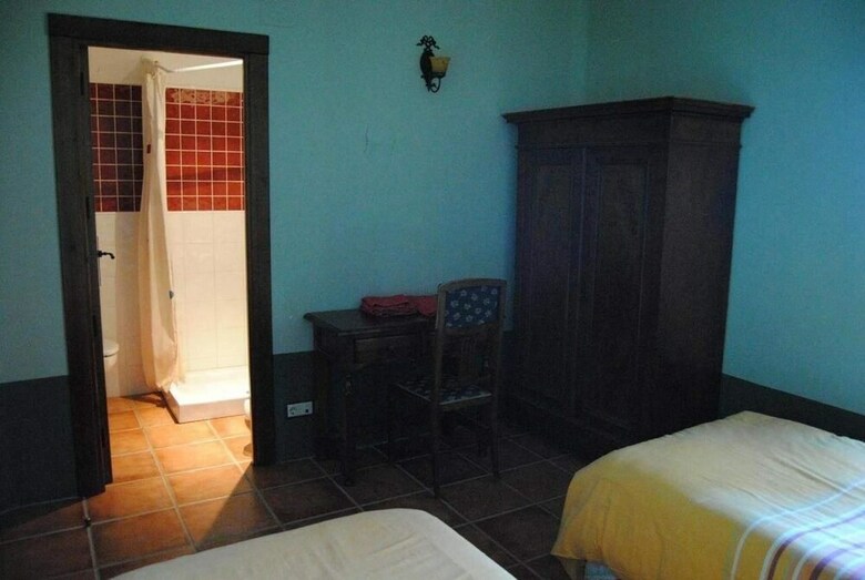 Hostal Hospeder�a Albergue Ntra Sra de Magall�n