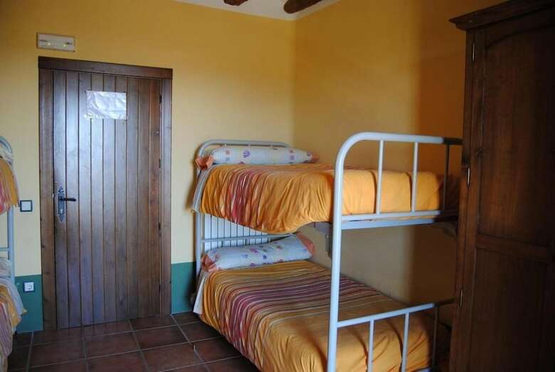 Hostal Hospeder�a Albergue Ntra Sra de Magall�n