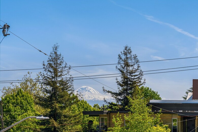 Seattle Vacation Home: The Vineyard