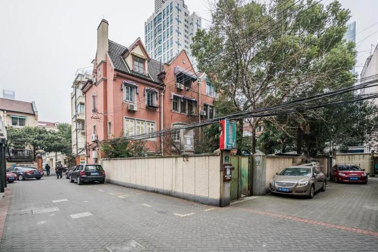 Hotel Cozy Apartment Best Location 1200