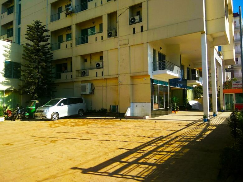 Hotel Uni Resort
