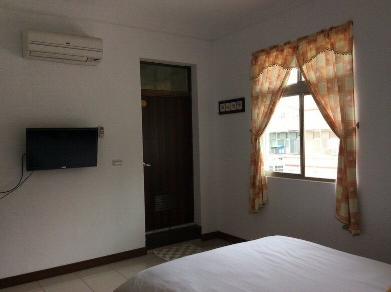 Yuan Zhong Yuan B&B