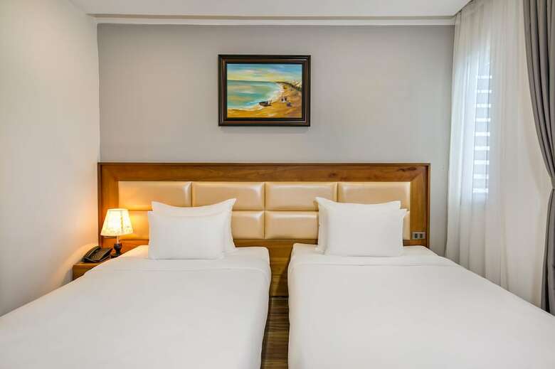 Alisia Hotel
