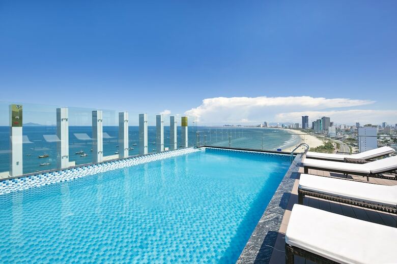 Alisia Hotel