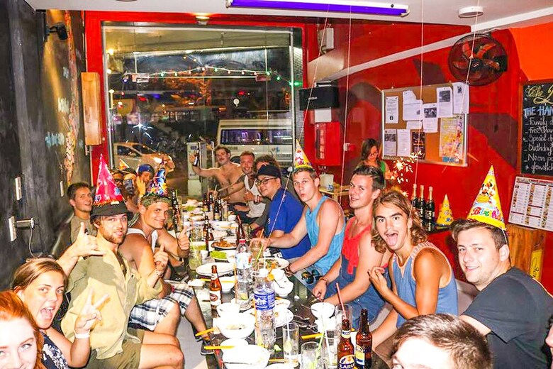 Hostal Hangout Hostel Hcm