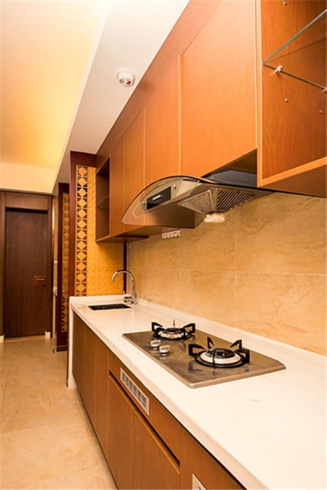 Sanya Linglong Lulushun Hotel