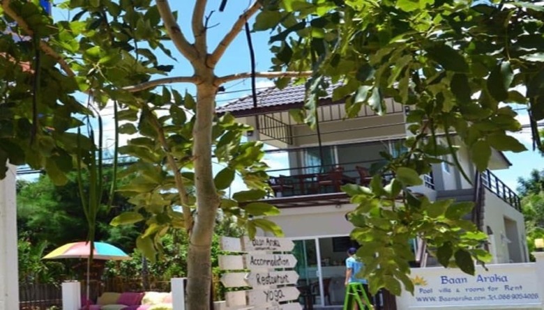 Hotel Baan Aroka Beach Front