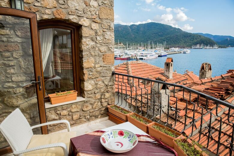 Villa Metis Stone Home