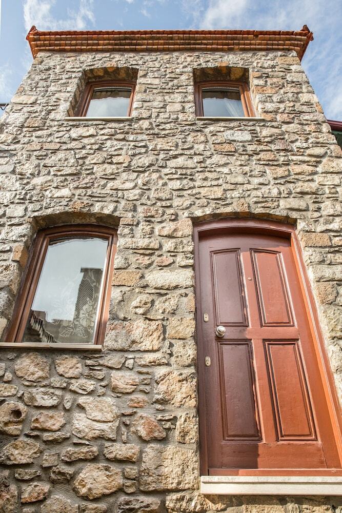 Villa Metis Stone Home