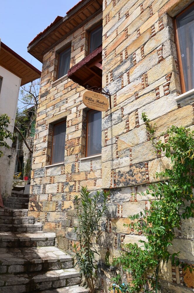 Villa Metis Stone Home