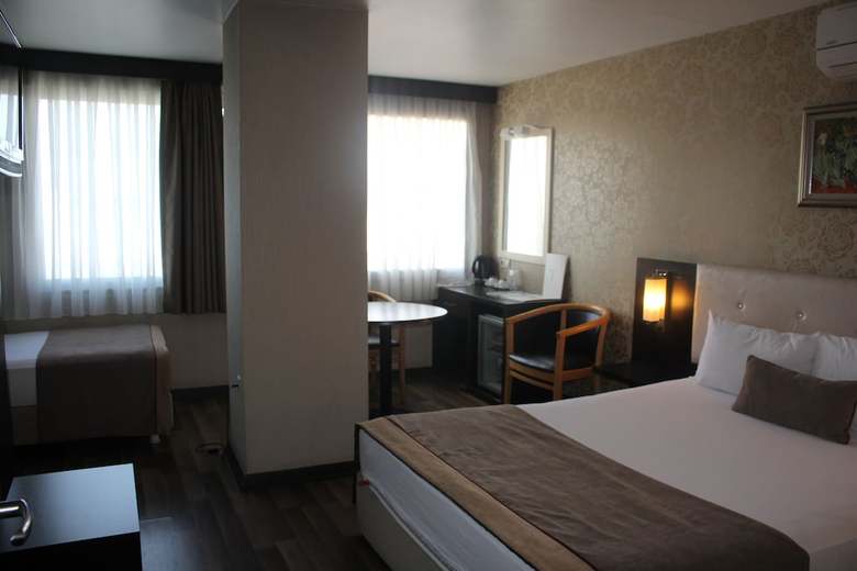 Hotel Palm City Akhisar