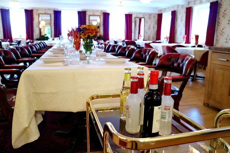 V�nerport Hotel