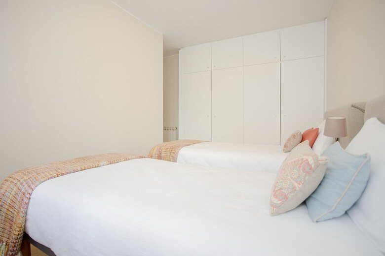Liiiving In Matosinhos- Seaside Delight Apartment