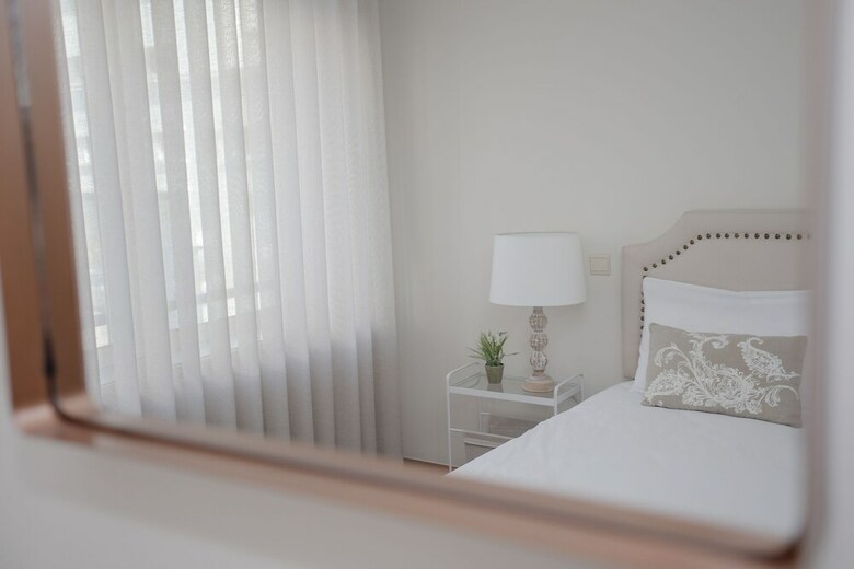 Liiiving In Matosinhos- Seaside Delight Apartment