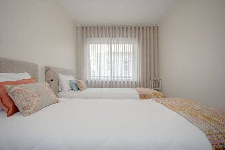 Liiiving In Matosinhos- Seaside Delight Apartment
