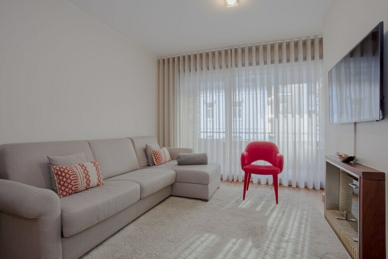 Liiiving In Matosinhos- Seaside Delight Apartment