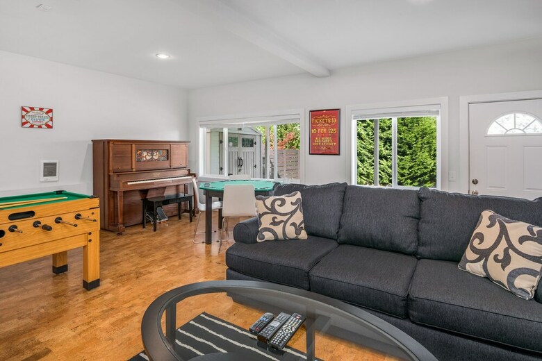 Seattle Vacation Home: The Big Top