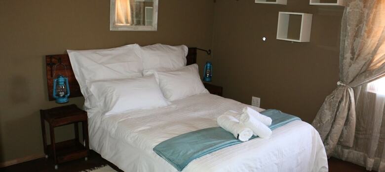Bed & Breakfast White Linen Guesthouse