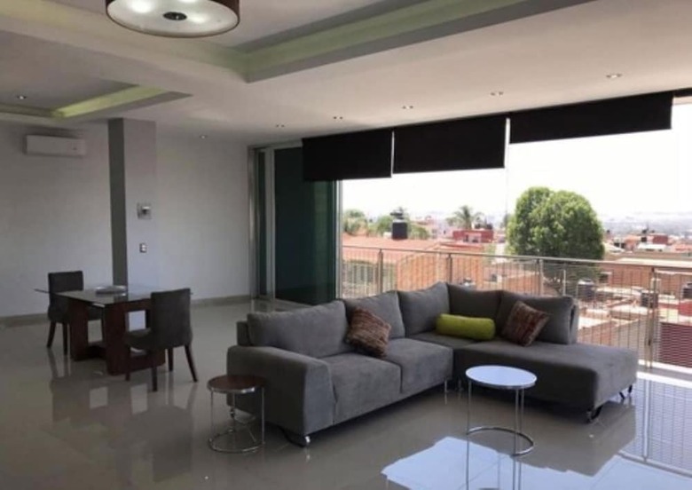 Aparthotel Suites La Gloria