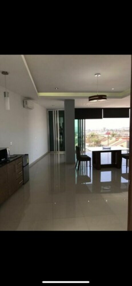 Aparthotel Suites La Gloria