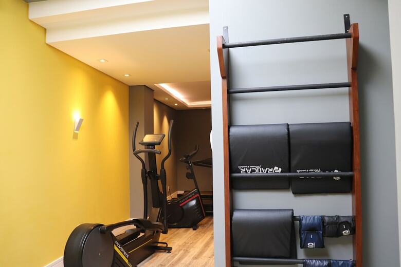 Kayr�s Business Hotel