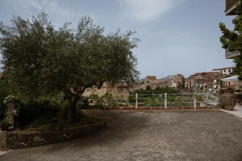 B&B Panorama