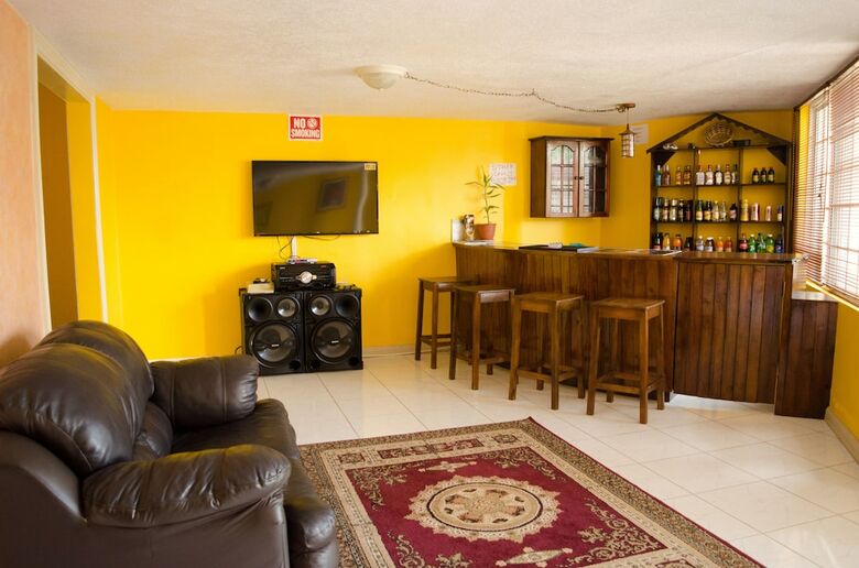 Villa Colors Hideaway Estate