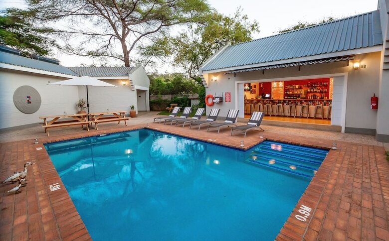 Posada Phezulu Lodge